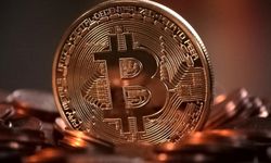 Bitcoin bir ayda yüzde 23 değer kaybetti