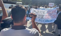 Boğaziçi Üniversitesi'nde alternatif mezuniyet: Öğrencilere soruşturma ve gözaltı tehdidi