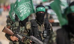 Hamas heyeti ateşkes müzakereleri için Kahire'ye gidiyor