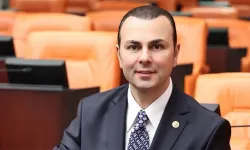 İYİ Parti’den istifa eden Seyithan İzsiz: Yeniden yuvama dönüyorum, AK Parti’ye dönüyorum