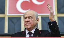 Devlet Bahçeli'nin hayatı kitap oluyor