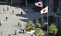 Japonya'da Başbakan Kişida Fumio ve kabinesi istifa etti