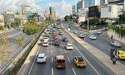 İstanbul'da son iş gününde trafik yoğunluğu