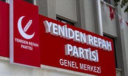 Yeniden Refah Partisi'nde bir istifa daha