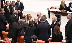 DEM Parti: Devlet Bahçeli’nin bizimle tesadüfen tokalaştığını düşünmek saflık olur