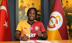 Galatasaraylı futbolcu Batshuayi'yi dolandırdığı iddia edilen zanlı yakalanıp serbest bırakıldı