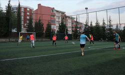 Isınmadan futbol oynamak kalp krizini tetikleyebilir