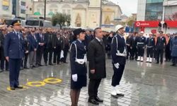 Kayyım Can Aksoy, yuhalandı: 'Egemenlik kayıtsız şartsız milletindir'