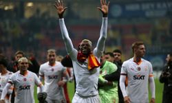 Galatasaray, Kayserispor'u farklı yendi