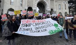 İstanbul Üniversitesi öğrencilerinden yemek zammı protestosu