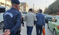 İBB'ye yönelik 3. dalga operasyonu neden jandarma yürüttü? 'Emniyeti ve polisi ikna edemiyorlar'