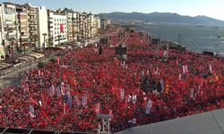 CHP'nin İzmir'de 'Millet İradesine Sahip Çıkıyor' mitingi | Özel: Biz korkuyu evde bıraktık