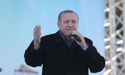 Erdoğan: Bu ülkede cumhurbaşkanı başbakana anayasa kitapçığı fırlattı; böyle çirkinlik olur mu ya?