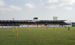 Amedspor maçına gelen kayyum protestolar nedeniyle stadı terk etti