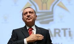 Yeni Şafak yazarı: Ofisine bir Erdoğan, bir Abdülhamid Han tablosu asan ihalesini alıp yürüyor