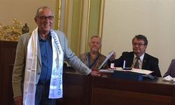 Ataol Behramoğlu'na Mihai Eminescu Akademisi Onur Üyeliği verildi