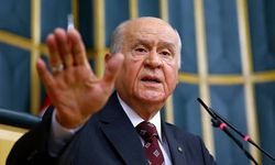 Devlet Bahçeli'den İlber Ortaylı'ya: Gülmeye devam etsin ama haline