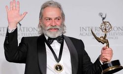 Haluk Bilginer, Şahsiyet dizisindeki performansıyla Uluslararası Emmy Ödülleri’nde En İyi Erkek Oyuncu seçildi