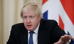 Johnson, Müslüman kadınlara yönelik kullandığı ifadeler nedeniyle üzgün olduğunu söyledi