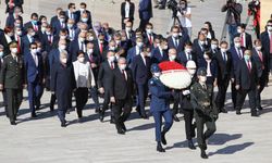 Anıtkabir'de 23 Nisan töreni düzenlendi