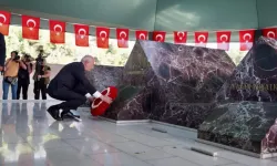 CHP Lideri Kılıçdaroğlu, Özal ve Menderes'in anıt mezarlarını ziyaret etti