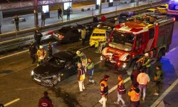 Mecidiyeköy'de 12 aracın karıştığı zincirleme trafik kazası