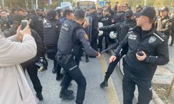 Alevi derneklerinin protestosuna polis müdahalesi