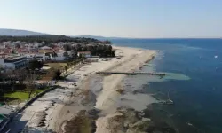 Çanakkale'de deniz 20 metre çekildi