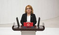 İYİ Parti'den istifa eden Yanıkömeroğlu, CHP'ye katılacak