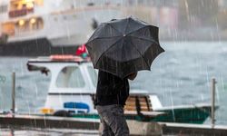 AKOM'dan İstanbullulara uyarı: Sağanak yağmur geçişleri yaşanacak