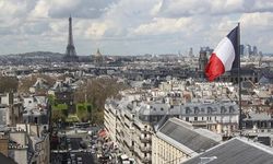 Fransa'da aşırı sağın yükselişi borsayı tepetaklak etti