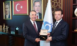 İmamoğlu, AK Partili Sultangazi belediye başkanını ziyaret etti