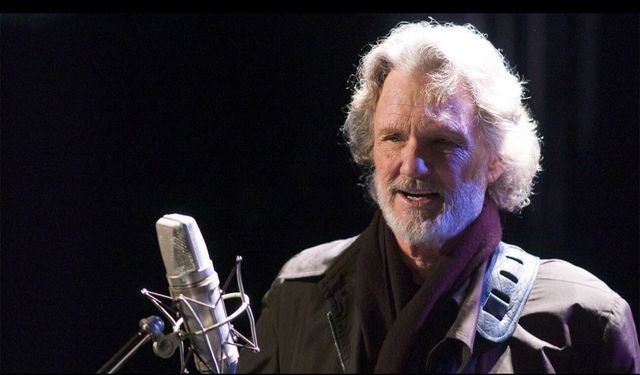 Şarkıcı ve söz yazarı Kris Kristofferson hayatını kaybetti