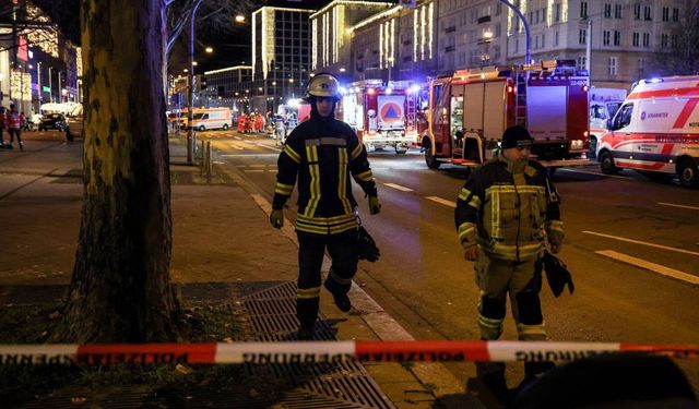 Almanya'da Noel pazarına saldırı: Ölü sayısı dörde yükseldi