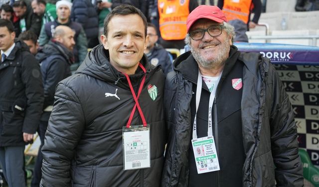 Bursaspor, teknik direktörüyle yolları ayırıp tekrar birleştirdi