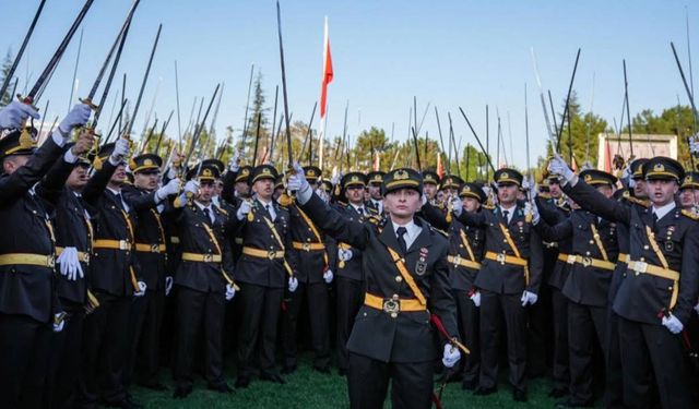 Teğmenlerin yemin soruşturması: Yüksek Disiplin Kurulu 16 Ocak'ta toplanacak