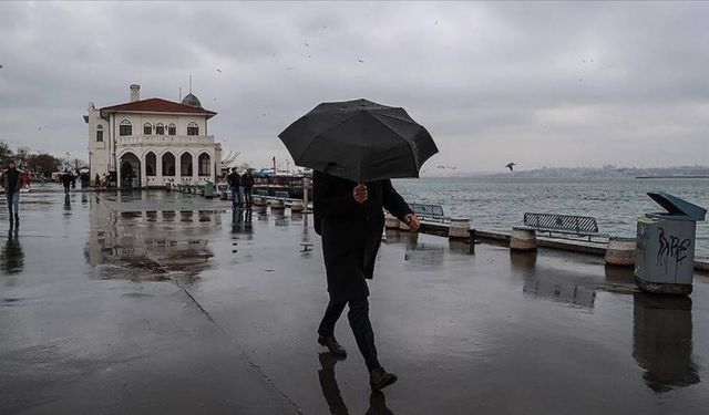 Meteoroloji saat vererek uyardı: İstanbul'da kuvvetli sağanak etkili olacak