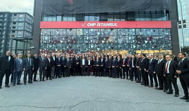CHP 81 İl Başkanı: Olağanüstü Kurultayımızda Genel Başkanımızın yanında olduğumuzu kamuoyuna ilan ediyoruz