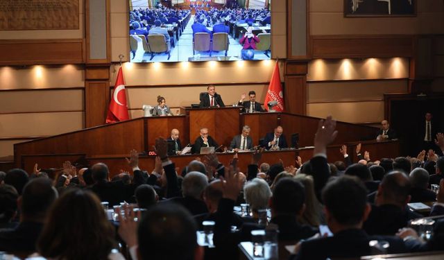 İBB Meclisi’nin olağanüstü toplantısı iptal edildi