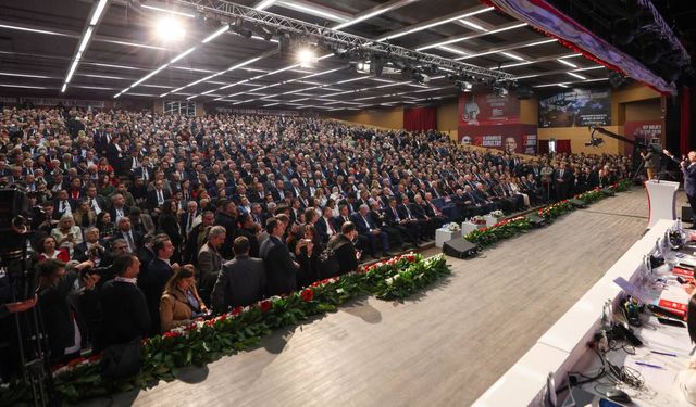 Lütfü Savaş'ın da avukatlığını yapan Onur Yusuf Üregen: "Olağanüstü Kurultay için iptal davası açacağız"