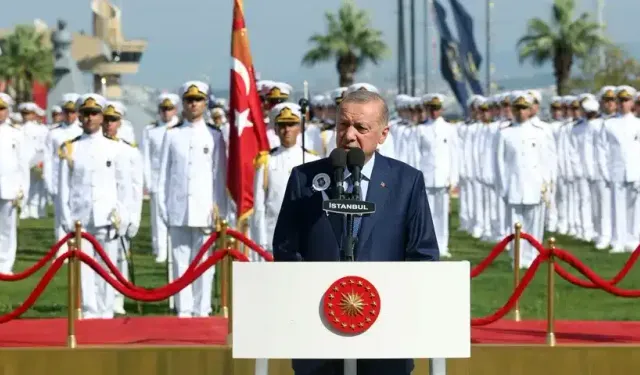 Erdoğan: "Kökenimiz, hayat tarzımız farklı olsa da Türkiye olarak ortak paydada buluşabilmeliyiz. Ayrılıklarımızı derinleştirmek yerine, müştereklerimizi çoğaltabilmeliyiz"