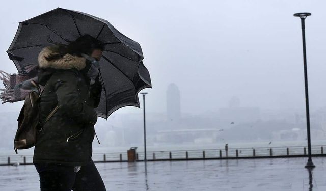 Meteoroloji'den Marmara ve Ege'nin bazı kesimleri için fırtına uyarısı