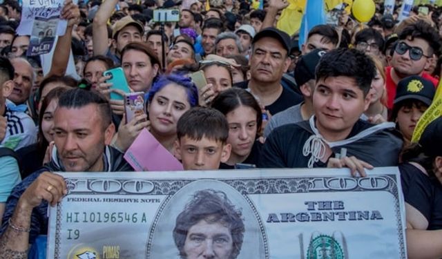 Dünyadan emek haberleri: Rogers Şeker rafinerisindeki grev 3.ayında... Arjantin'de Millei protestoları tetikledi...