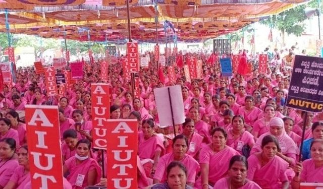 Dünyadan emek haberleri: Sri Lanka'da telekom işçileri özelleştirmeye karşı direniyor... Avustralya'da süpermarket çalışanlarından ulusal grev...