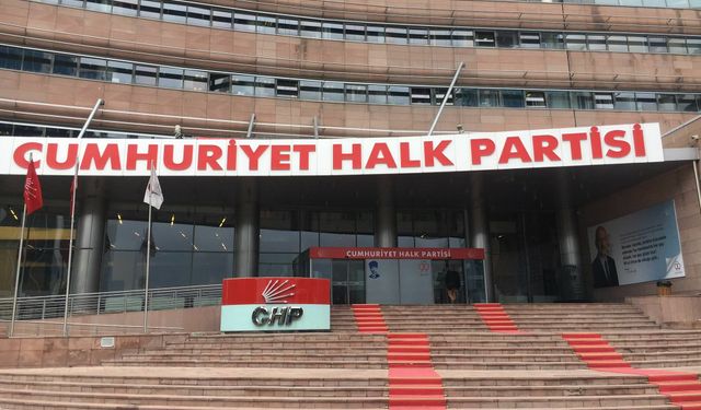 CHP Hatay il başkanı istifa etti