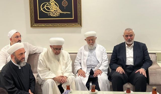 Hamas siyasi büro başkanı, İsmailağa Cemaati'ni ziyaret etti