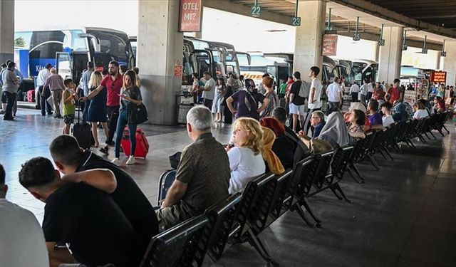 Zam bekleyen emekliye ikinci 'müjde': Şehirler arası otobüslerde yüzde 20 indirim