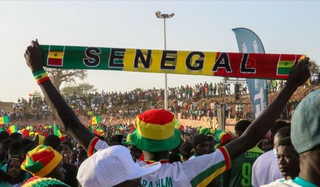 Senegal'de cumhurbaşkanlığı seçimleri süresiz olarak ertelendi