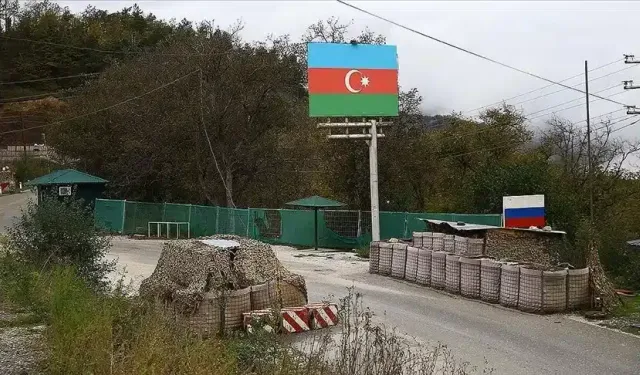 Rus askeri birlikleri Karabağ'dan çekiliyor