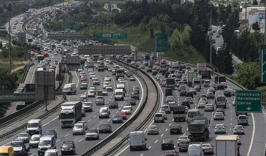 İstanbul'da trafik yoğunluğu yüzde 71'e çıktı